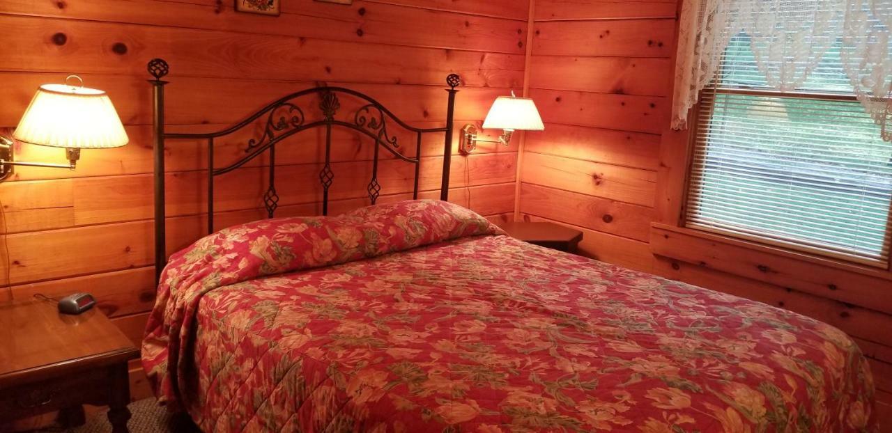 Tanglewood Motel And Log Cabins Maggie Valley Dış mekan fotoğraf
