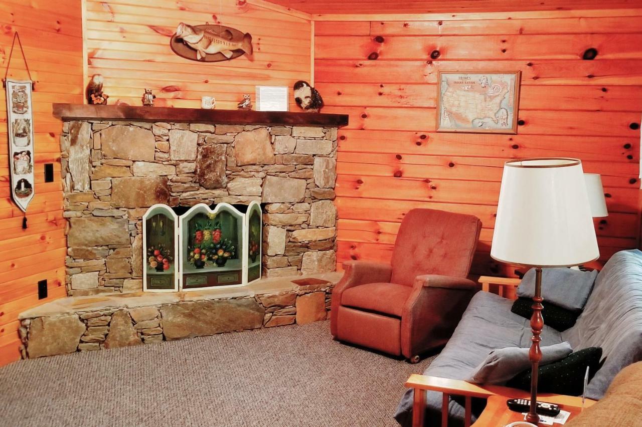 Tanglewood Motel And Log Cabins Maggie Valley Dış mekan fotoğraf